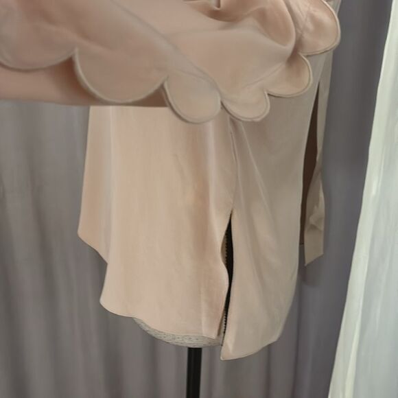 Fendi baby Pink Scalloped Edge Blouse, 100% viscose button, S - Picture 9 of 14